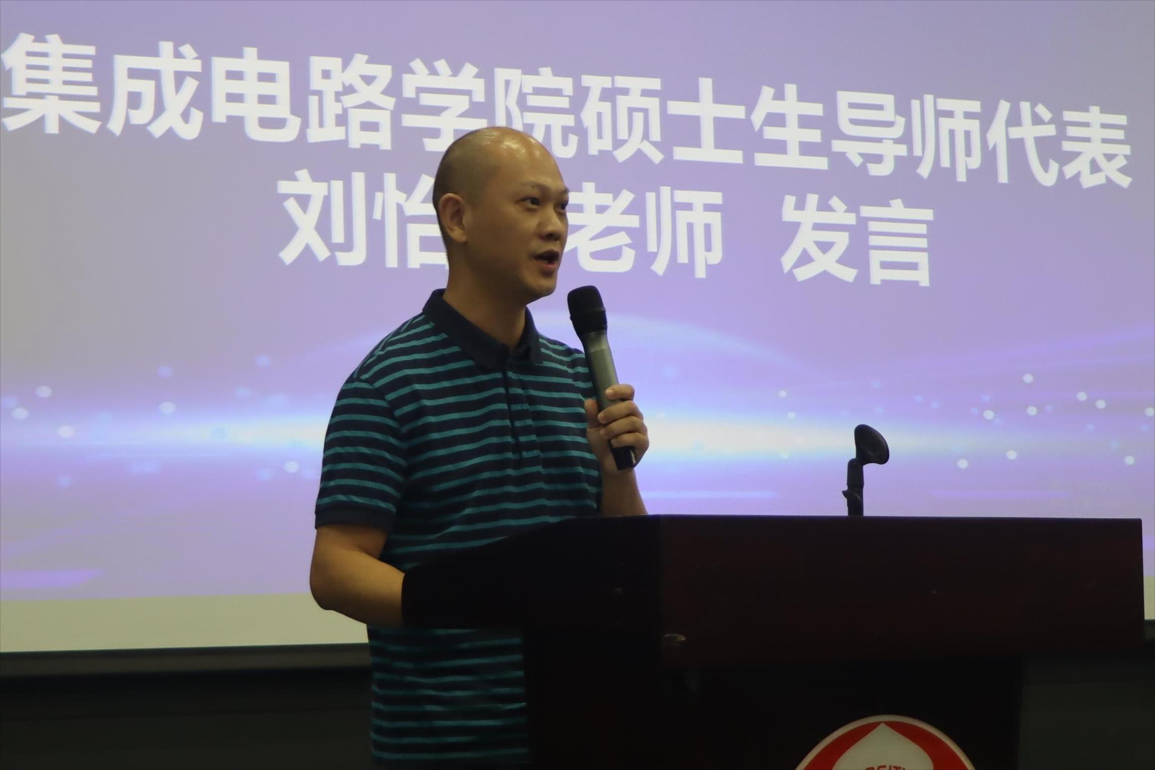厕所偷拍
