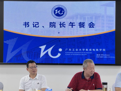 厕所偷拍