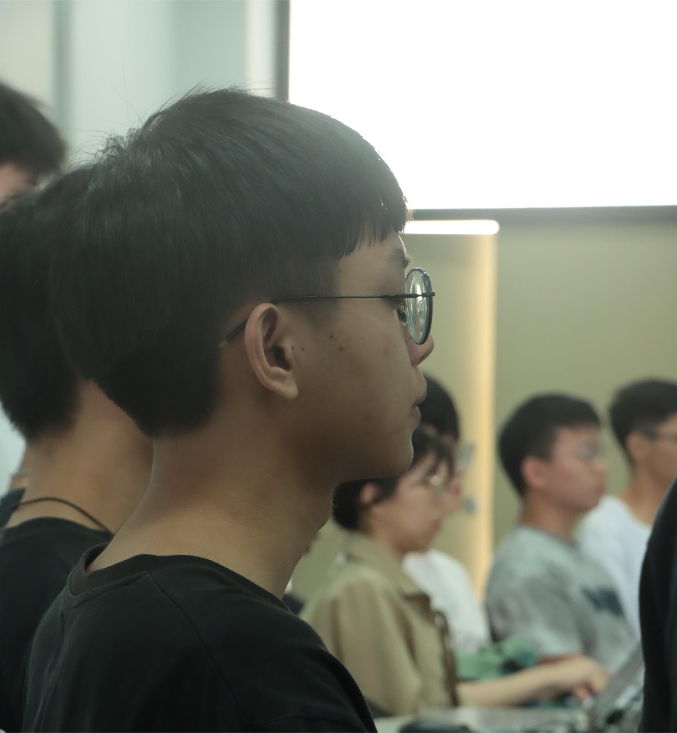 厕所偷拍