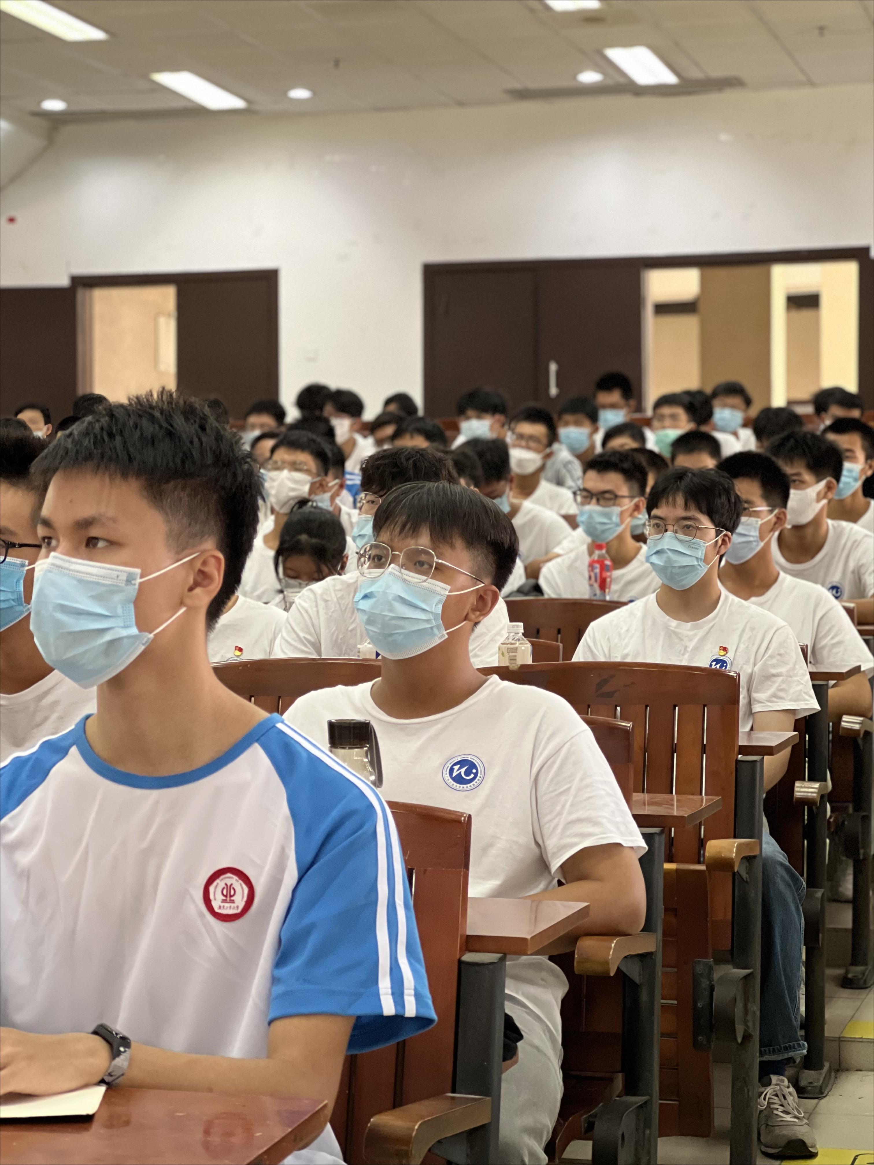 厕所偷拍