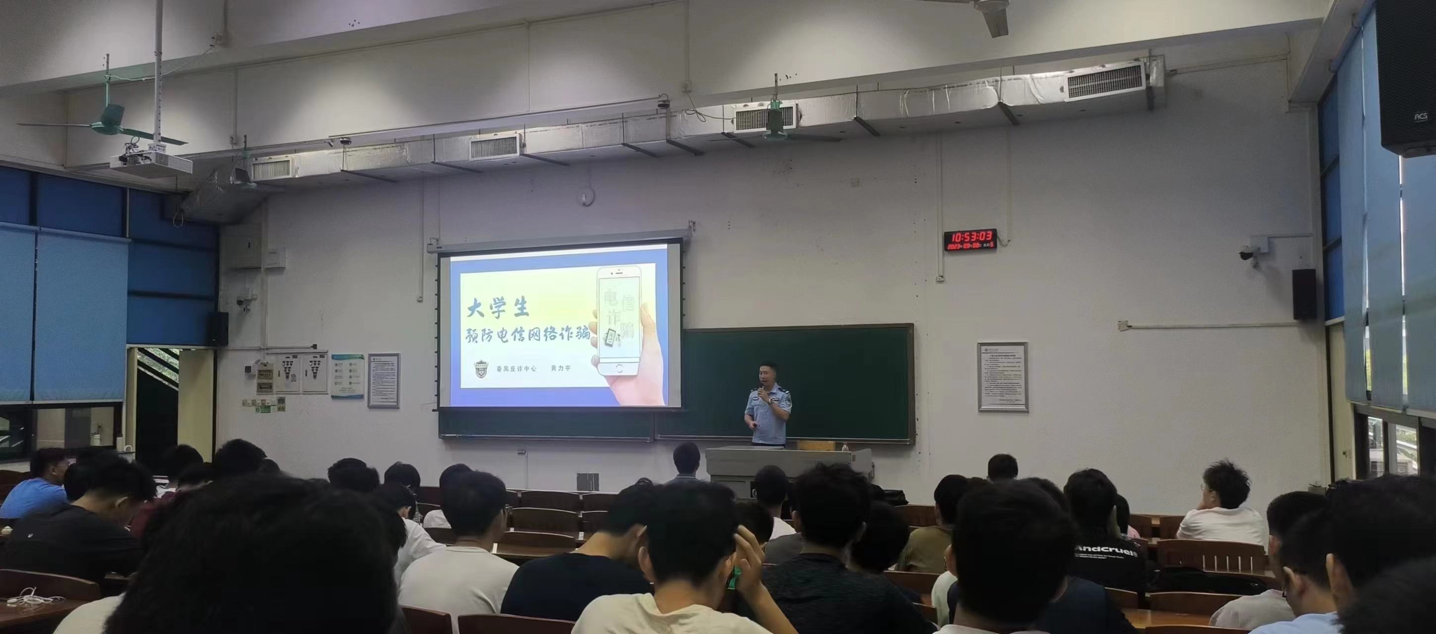 厕所偷拍